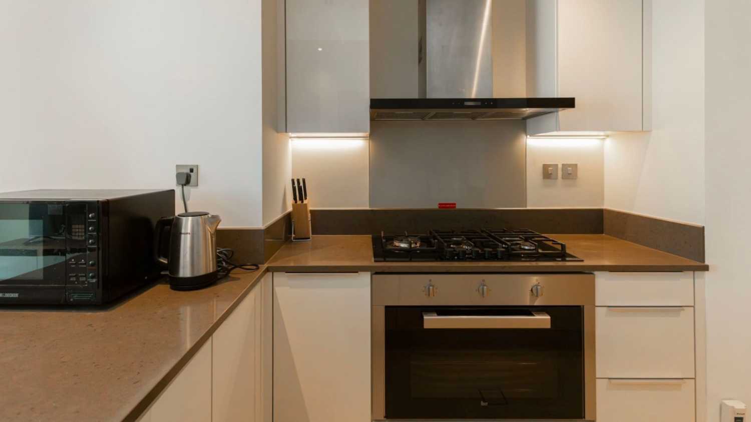 апартаменты с 1-й спальней-2-2