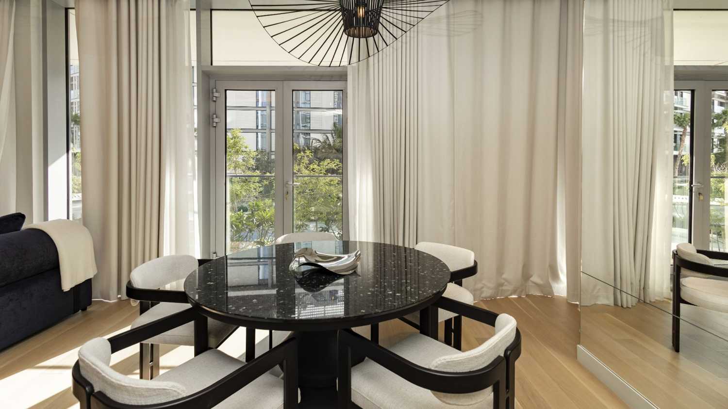 апартаменты с 2-мя спальнями-0-8