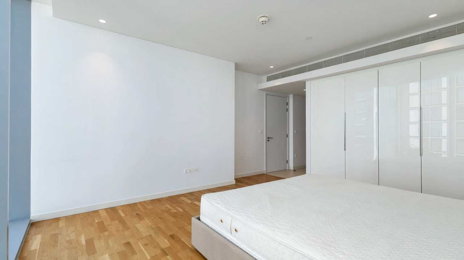 апартаменты с 1-й спальней-1-2