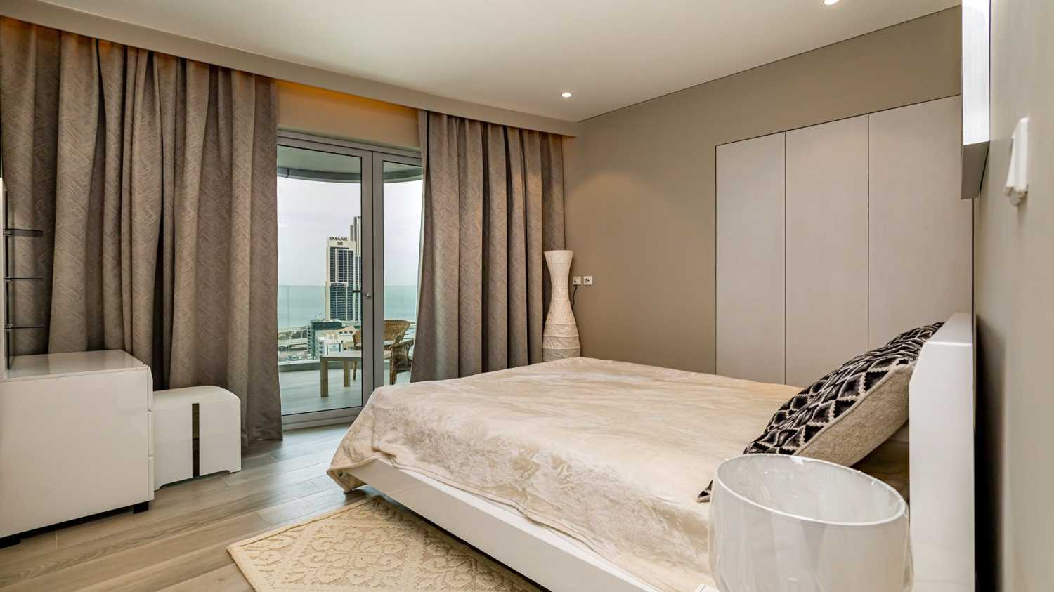 апартаменты с 1-й спальней-1-3