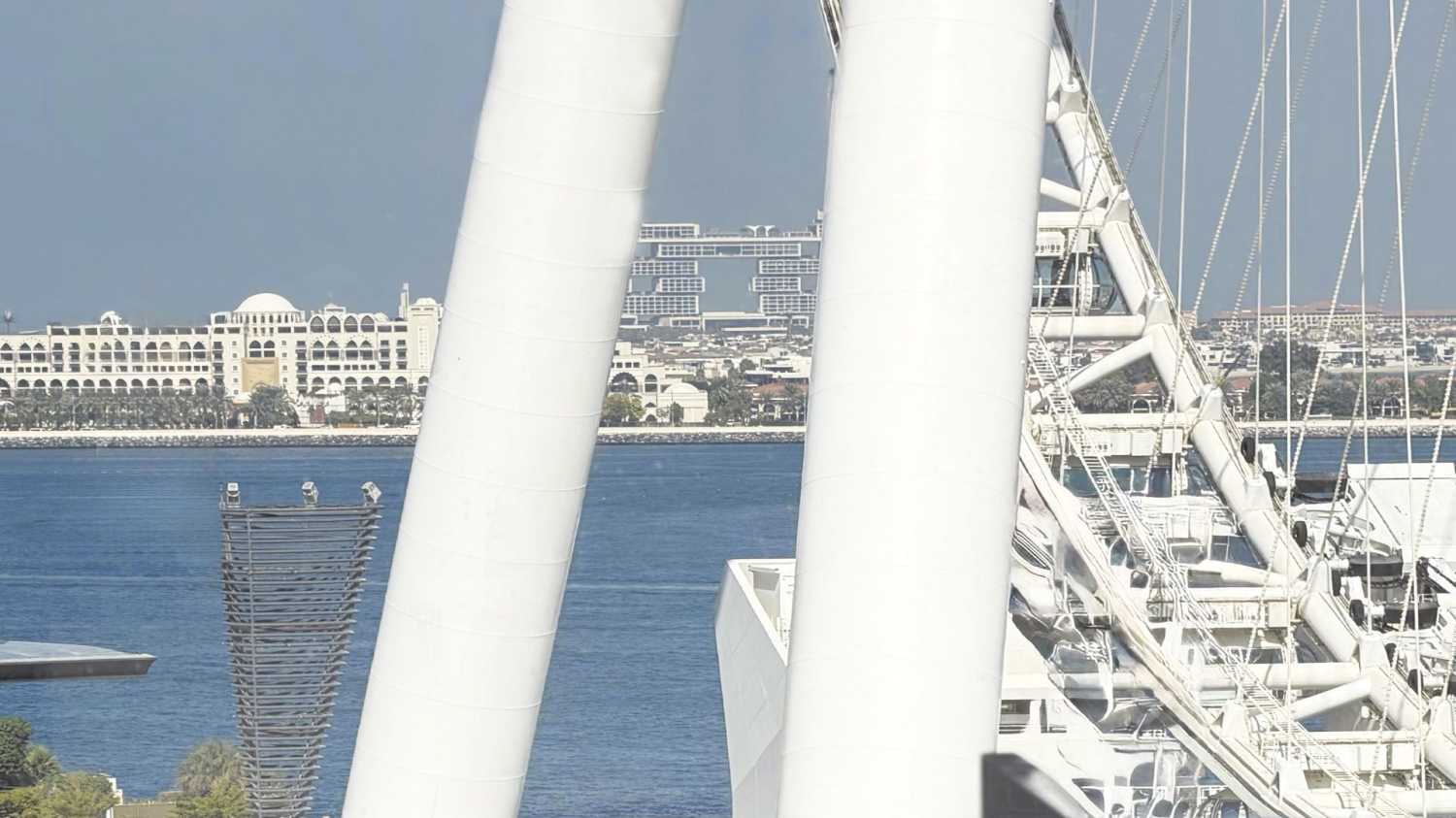 апартаменты с 3 спальнями-0-4