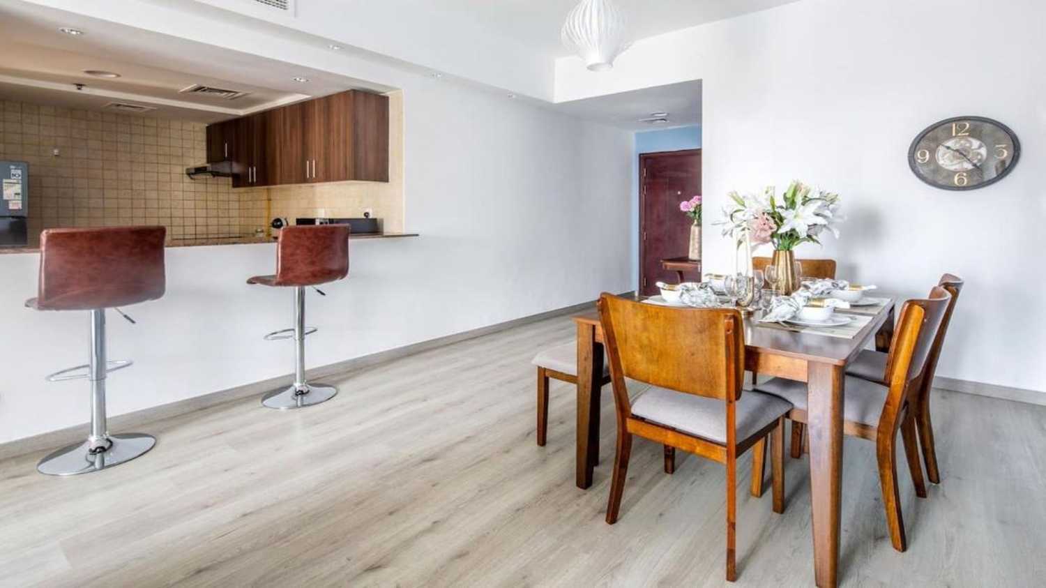 Marina Diamond 4-2-5