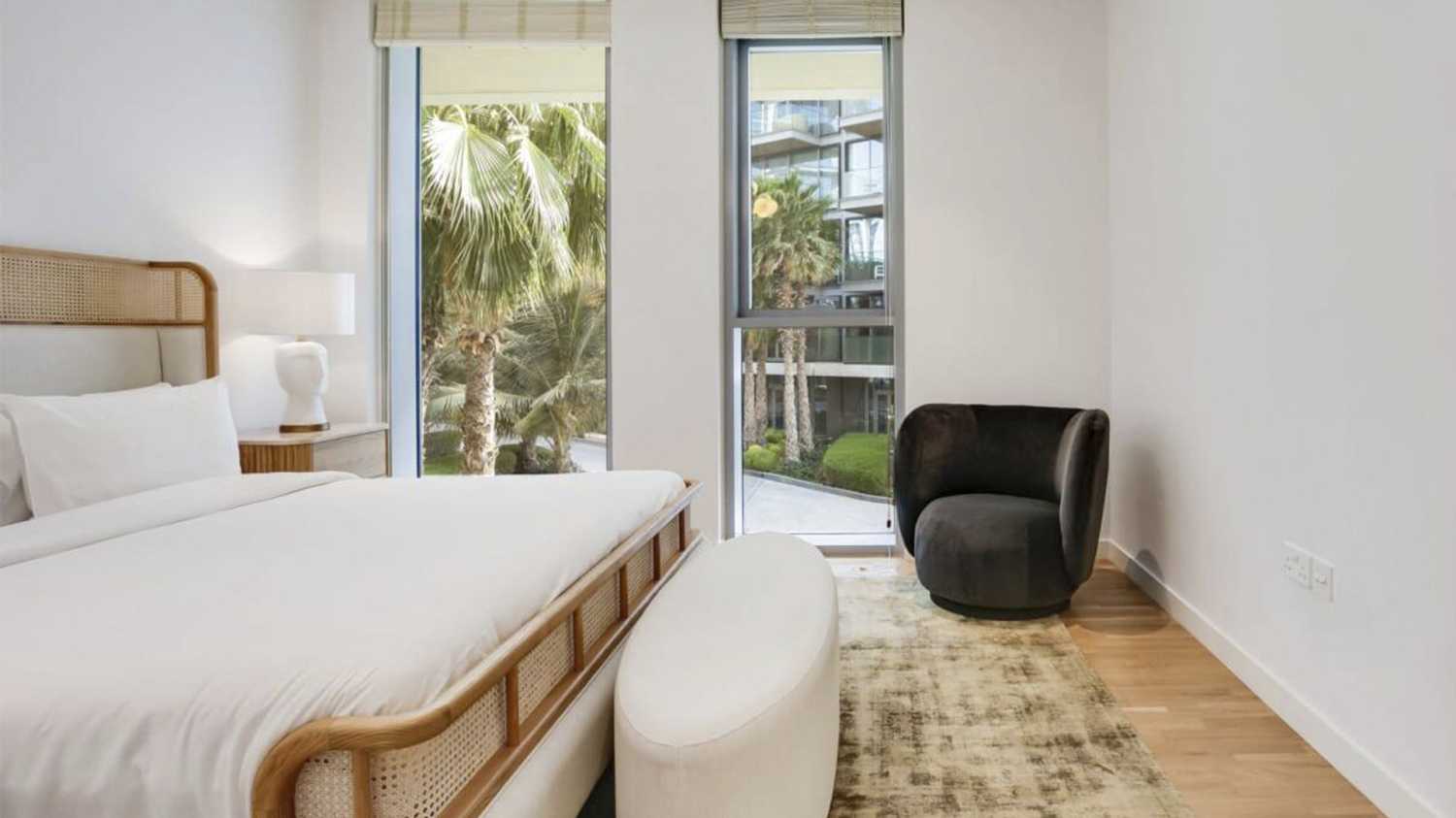 апартаменты с 3-мя спальнями-1-2