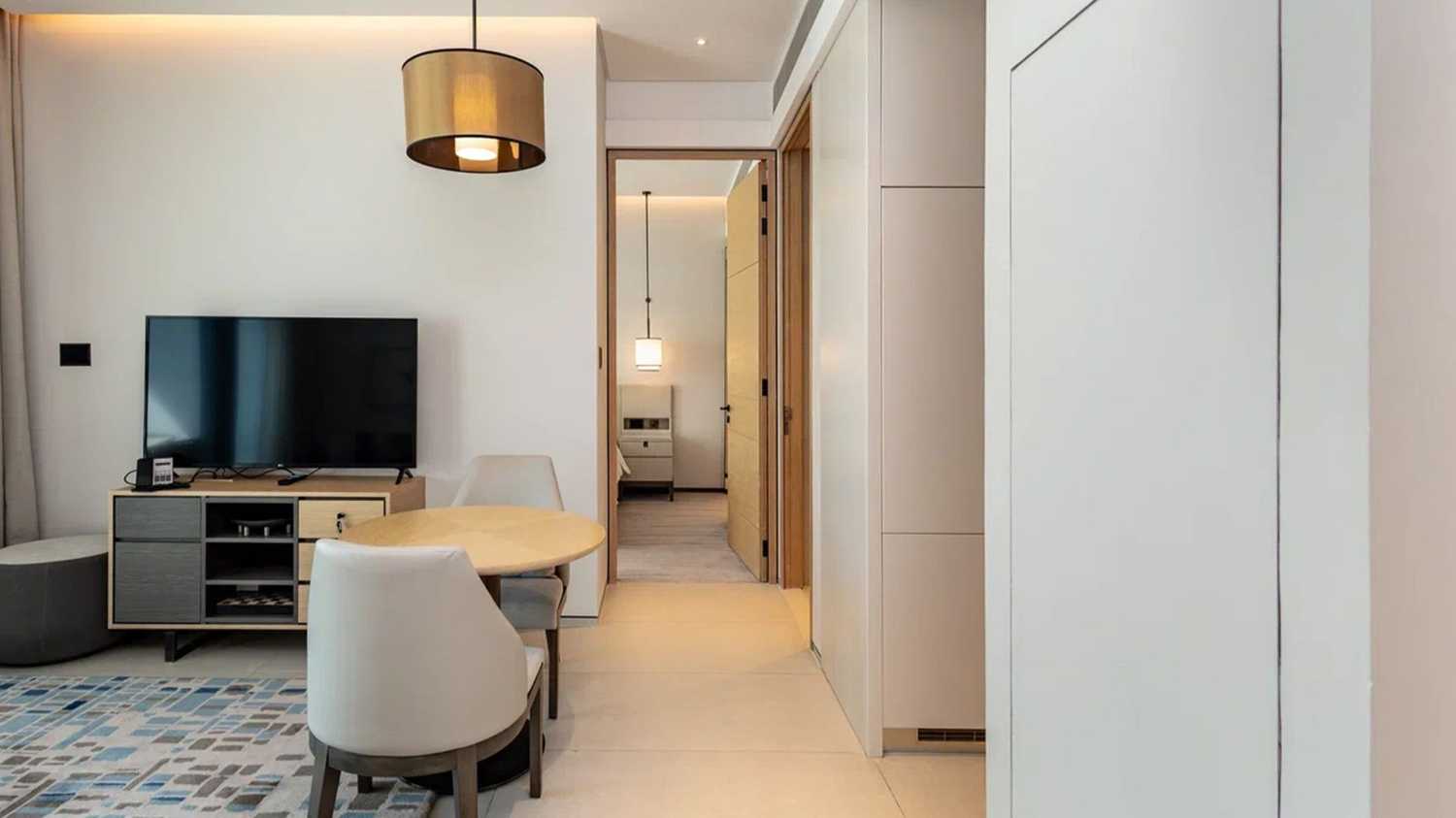 апартаменты с 1-й спальней-0-2