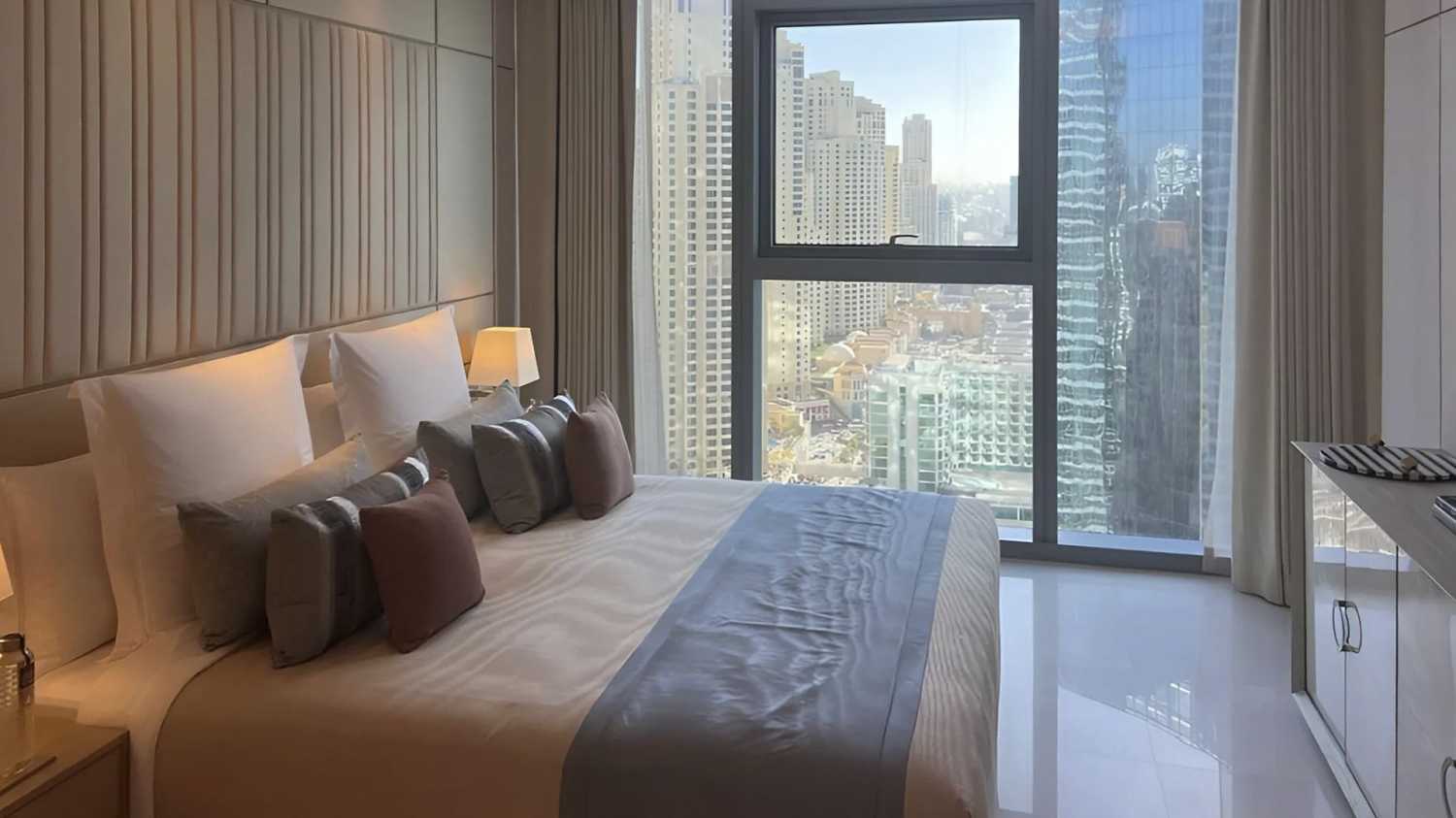 апартаменты с 3 спальнями-0-2