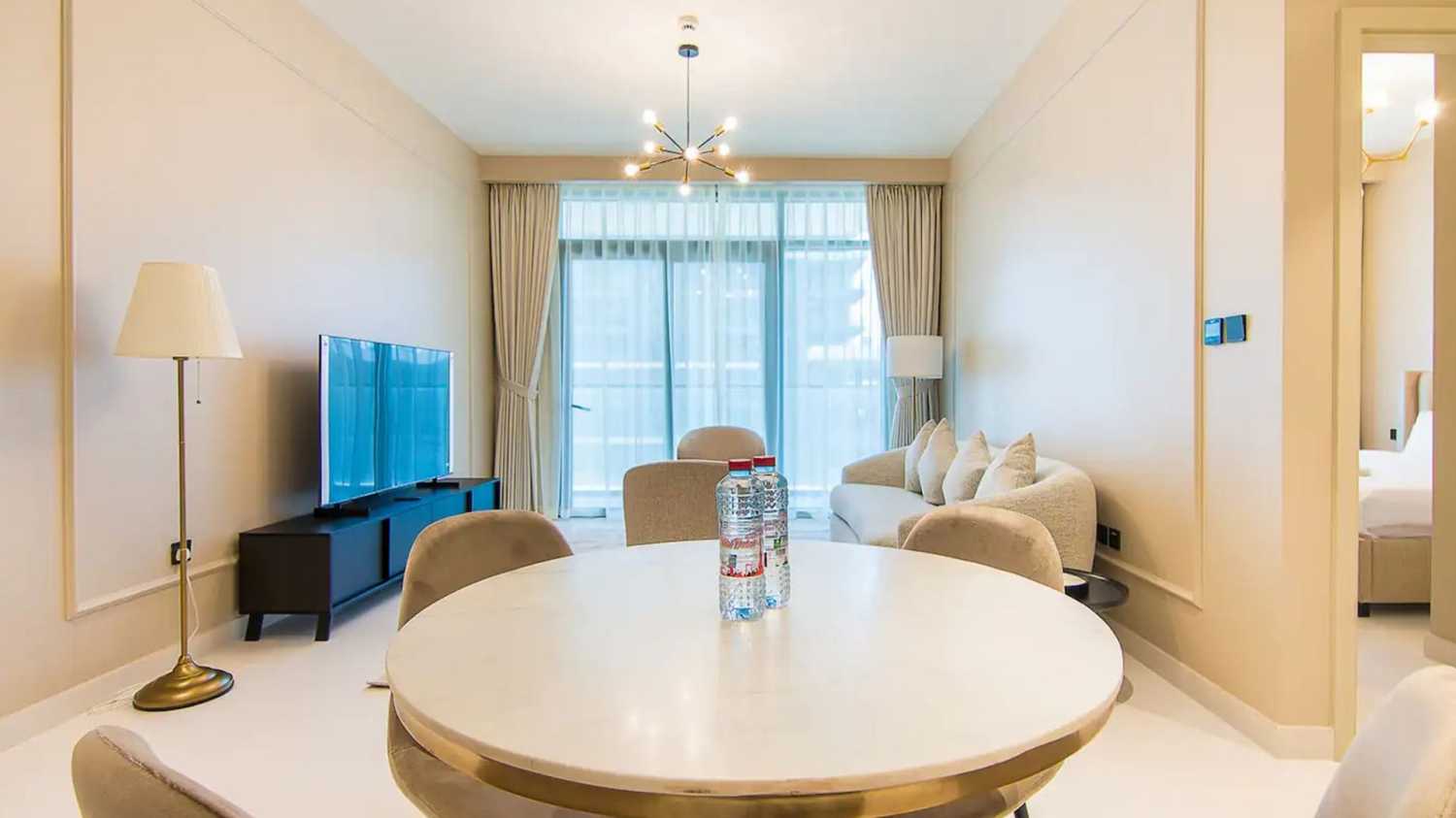 апартаменты с 1-й спальней-0-2