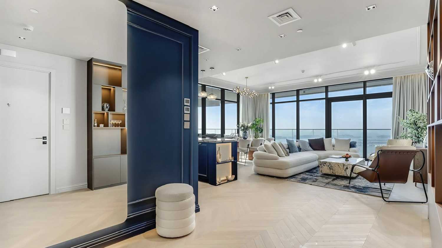 апартаменты с 3 спальнями-0-2