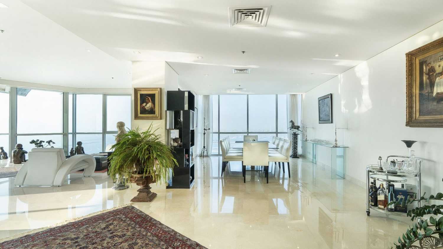 апартаменты с 3-мя спальнями-0-4